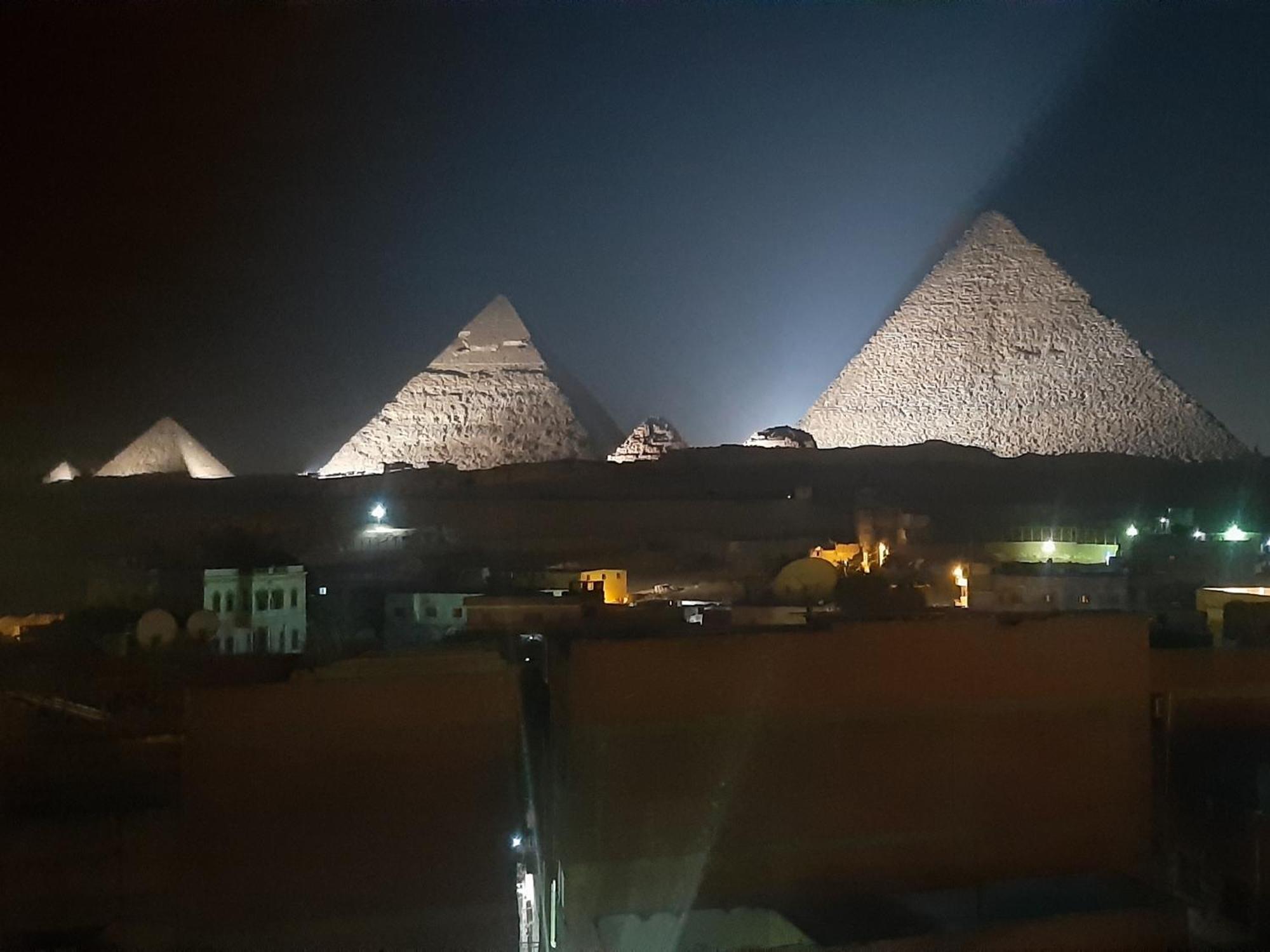 Queen Isis Pyramids View Al Kawm al Akhdar Kültér fotó